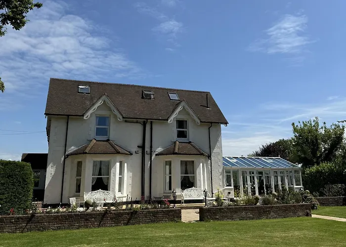 Hookwood Lodge London Gatwick