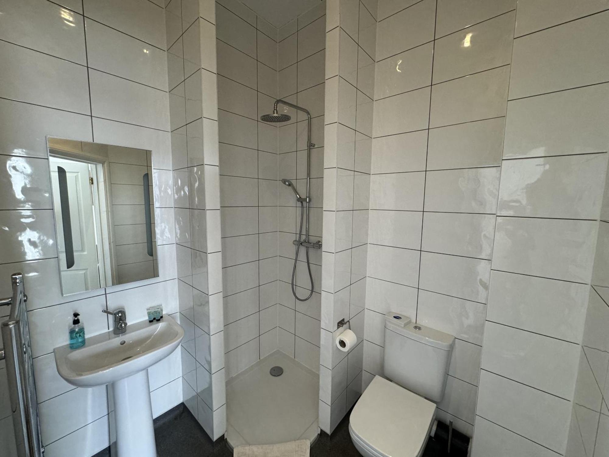 Hookwood London Gatwick Lodge